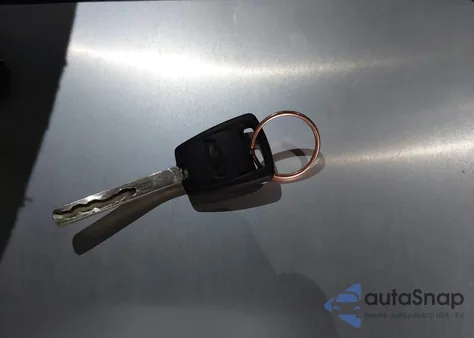 2014 Chevrolet Silverado 1500 1Lt z USA, uszkodzony, nr VIN 3GCPCREH7EG266661